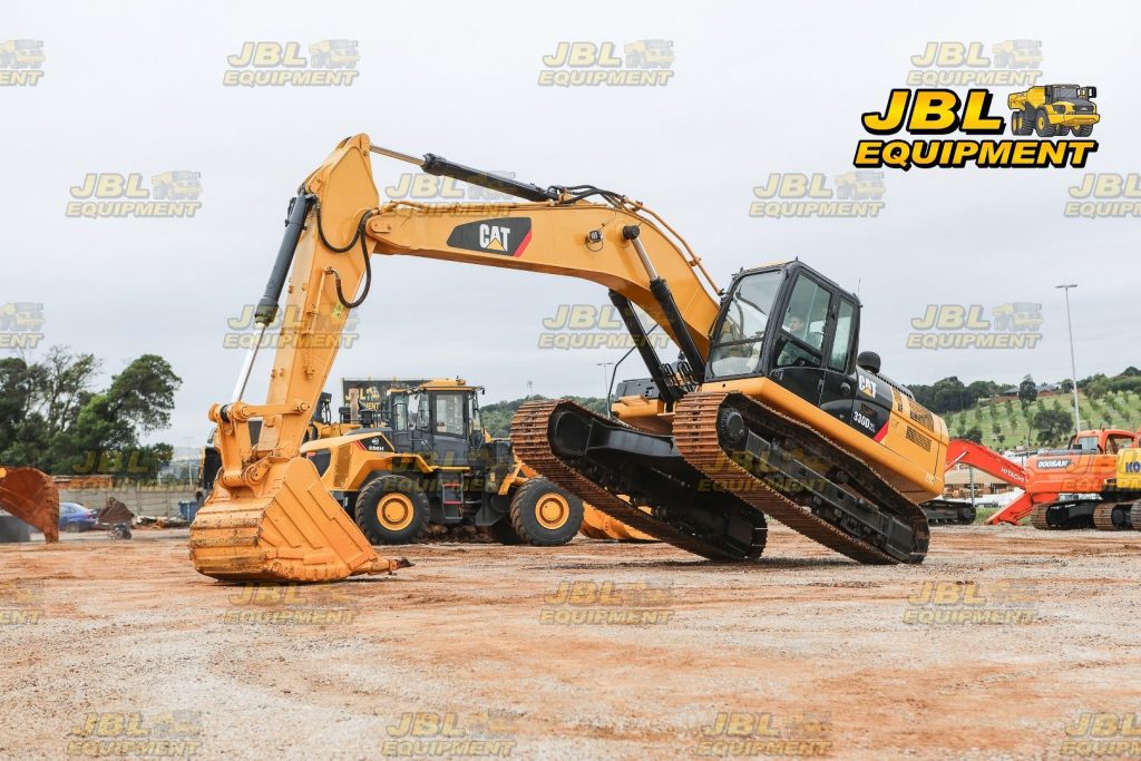 2019 CAT 330D2L 30 TON EXCAVATOR