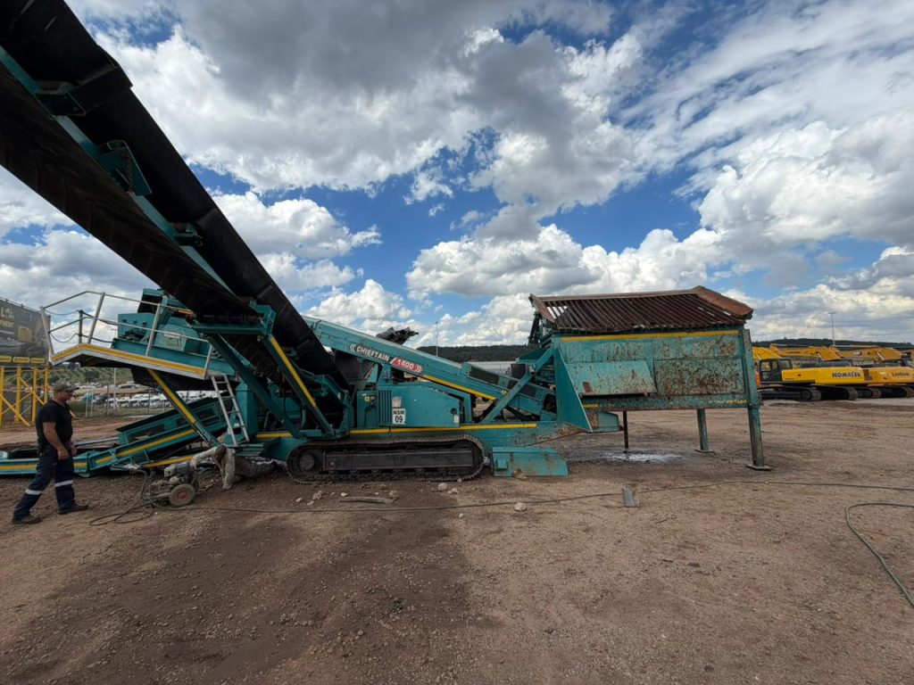 CHIEFTAIN POWERSCREEN 1400 SCREEN