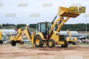 2020 CAT 428F2 TLB 4X4