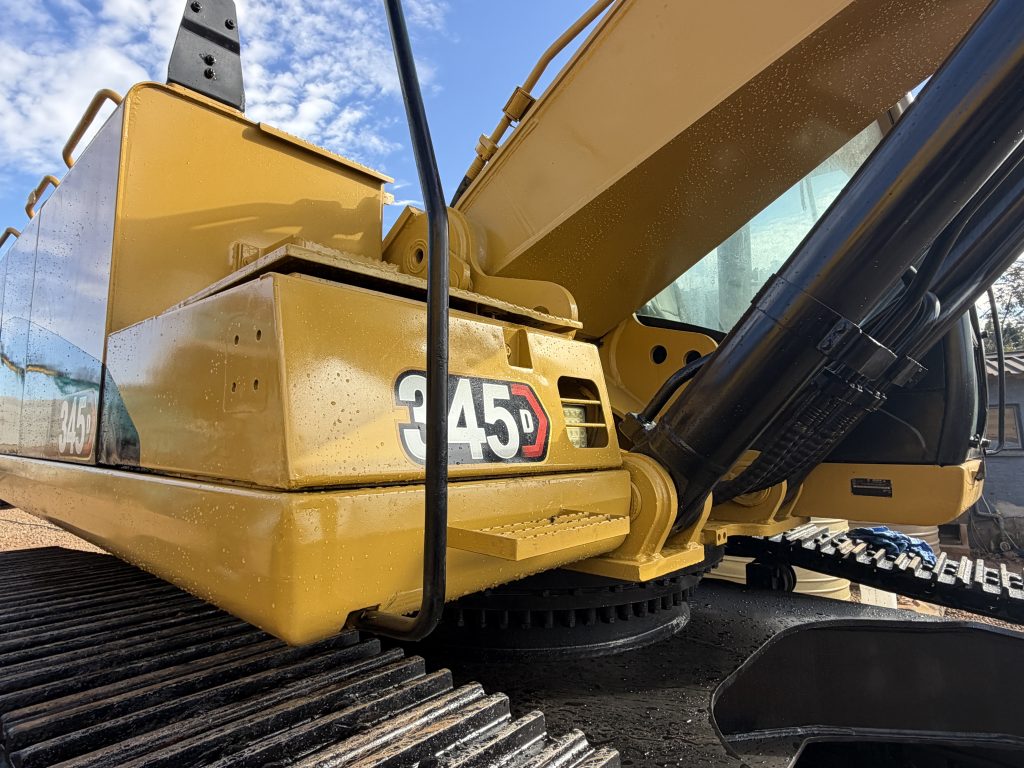 REFURBISHED CAT 345D EXCAVATOR