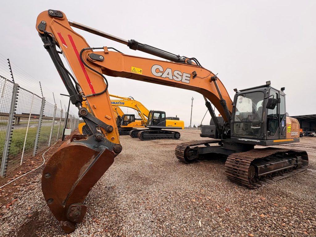 Refurbished 2022 CASE CX220C 22 TON EXCAVATOR
