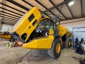 2017 BELL B30E ADT