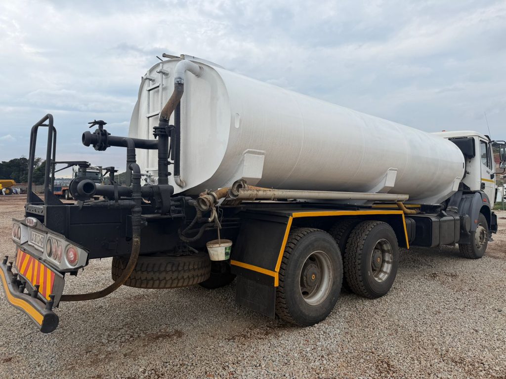 2023 POWERSTAR VX2628 18000L WATER BOWSER TRUCK