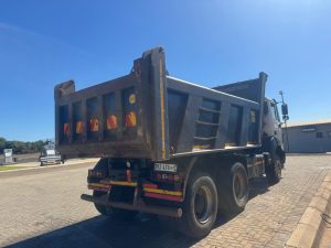 2018 POWERSTAR VX2628 10 CUBE TIPPER TRUCK