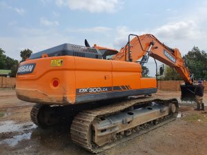 2021 DOOSAN DX300LCA 30 TON EXCAVATOR