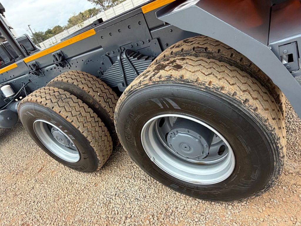 2018 POWERSTAR VX2628 10 CUBE TIPPER TRUCK