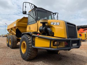 2004 BELL B25D 6X6 ADT