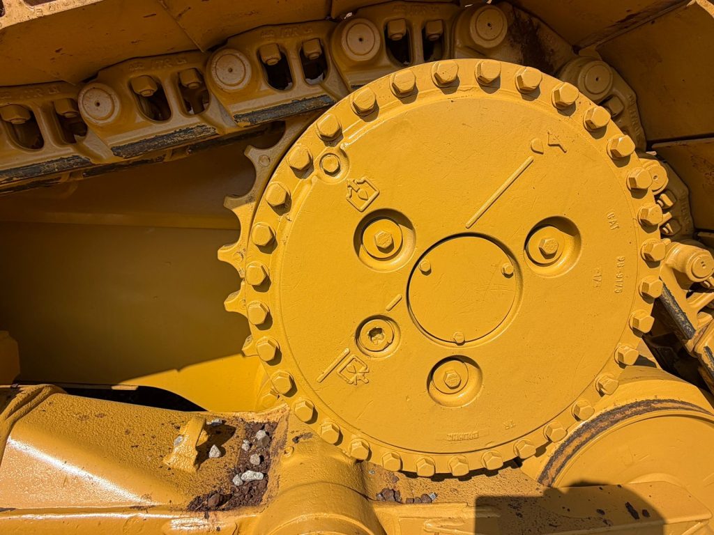 2018 CAT D6R2 DOZER (REFURBISHED)