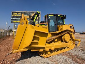 2018 CAT D6R2 DOZER 9 REFURBISHED)