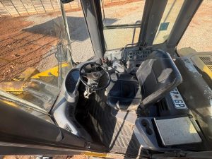 2009 KOMATSU WA380-5 FEL