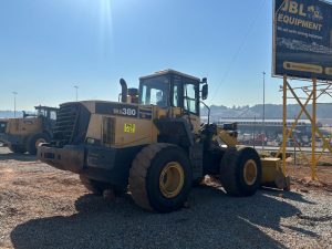 2009 KOMATSU WA380-5 FEL